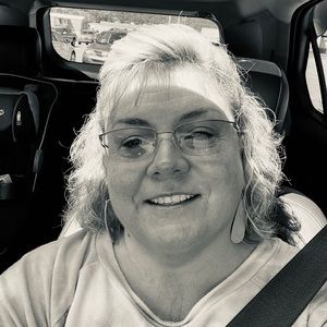 Meet your Posher, Paula